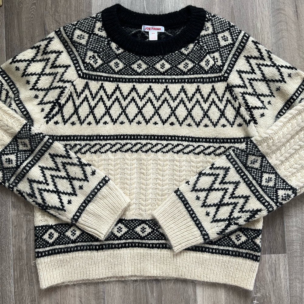 NWOT Joe Fresh Super Soft Crewneck Sweater